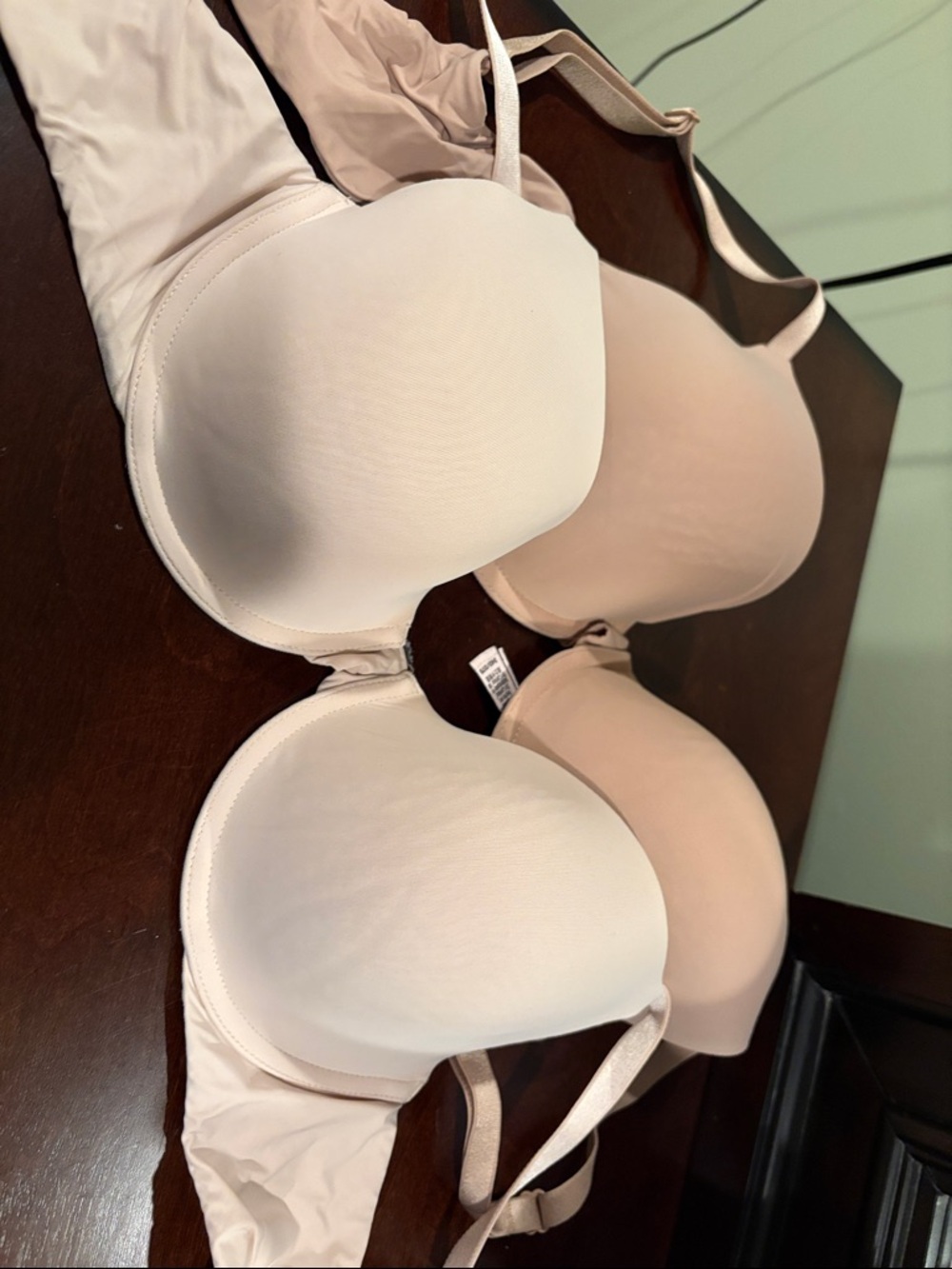 Victoria's Secret Smooth Nude T-Shirt Bra - Light Beige